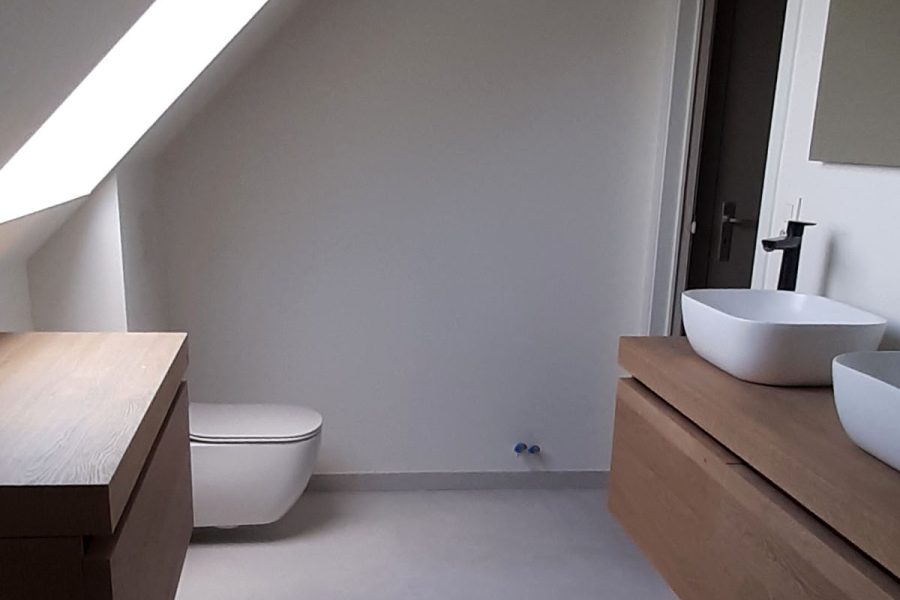 Badkamerrenovatie beton cire
